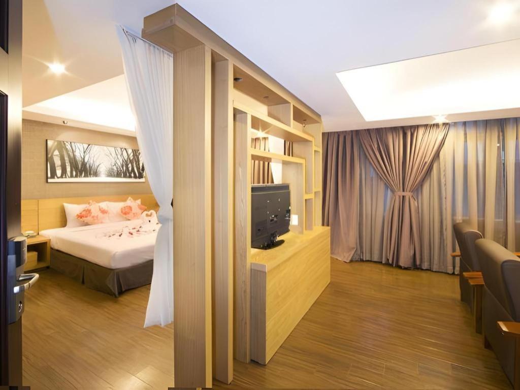 Hotel Aha Boutique Ben Thanh 2*